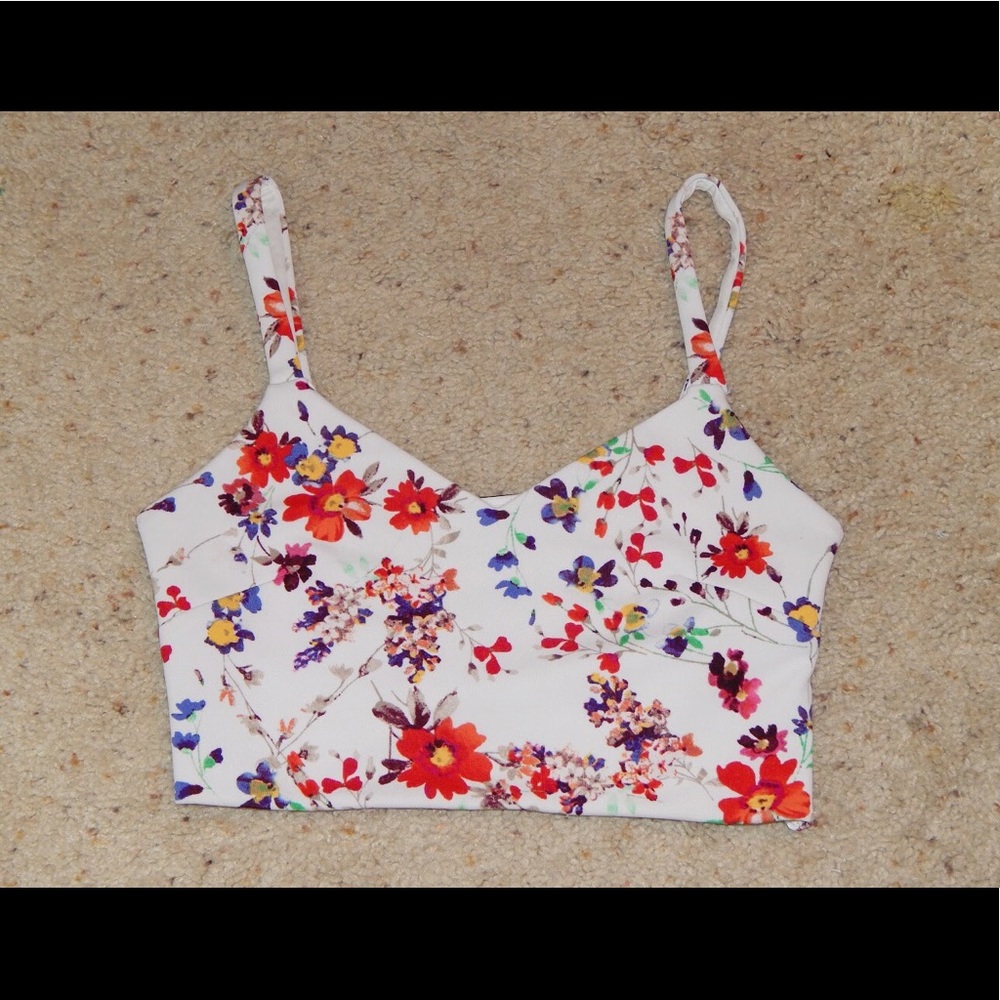 EXPRESS floral crop top